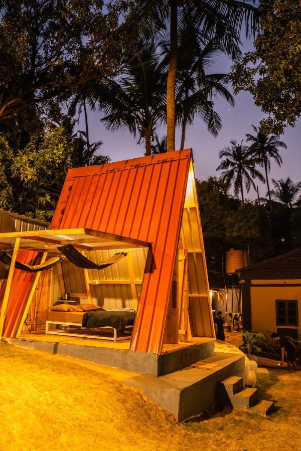 The Hosteller Goa, Anjuna Exterior photo